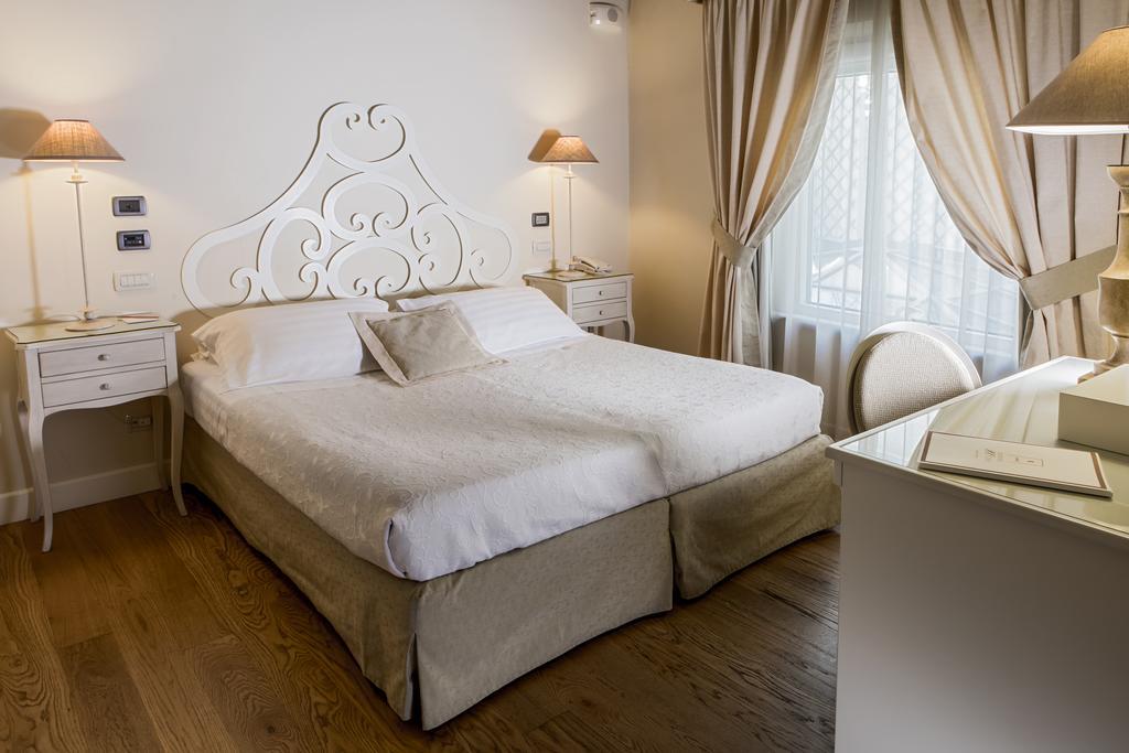 Hotel & Residenza 100 Torri Ascoli Piceno Exterior photo